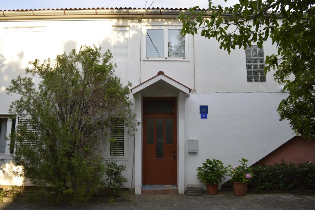 Apartmani Ivanka Starigrad Paklenica Eksteriør billede