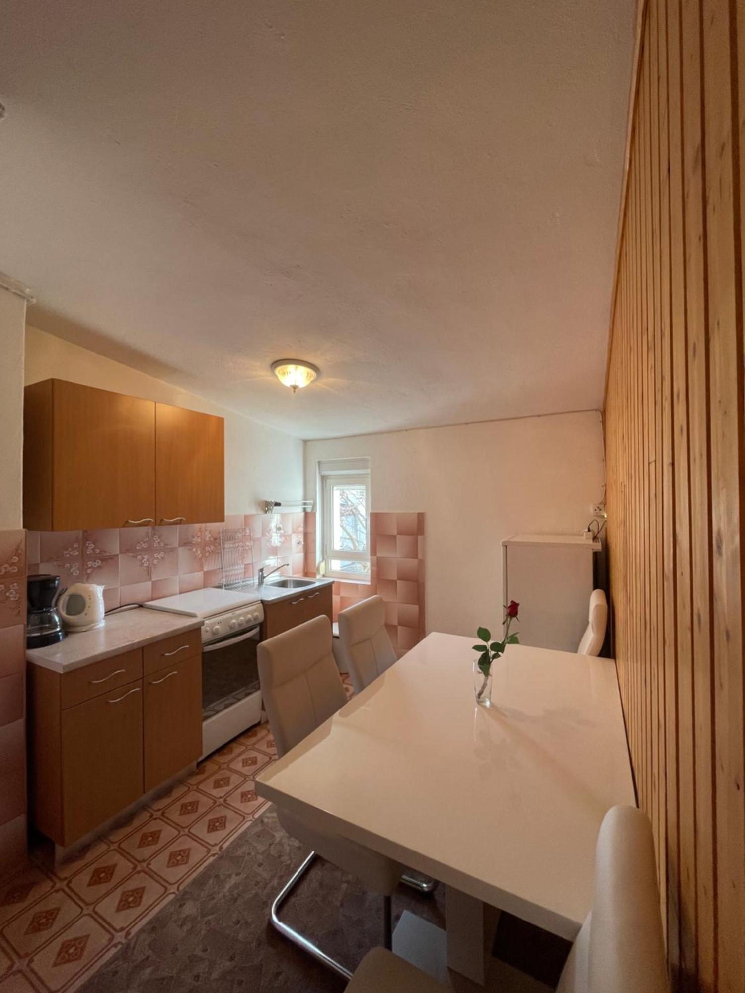 Apartmani Ivanka Starigrad Paklenica Eksteriør billede
